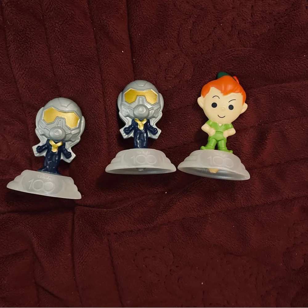 Disney Playset Figures -‎ Gray, Green, and Orange